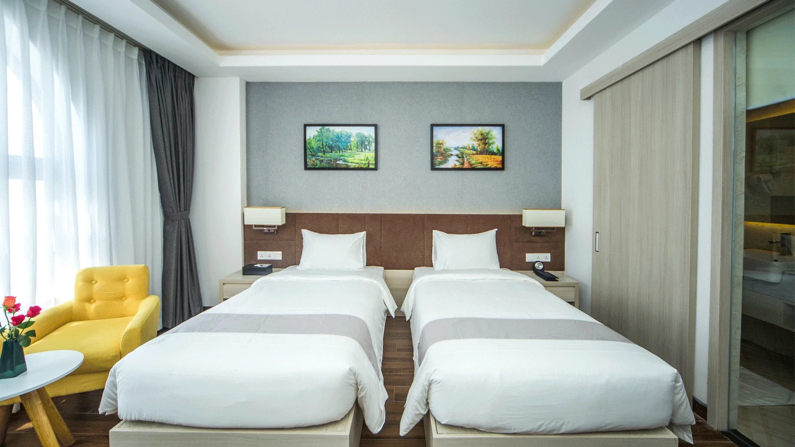 Khách sạn Volga Hotel Nha Trang