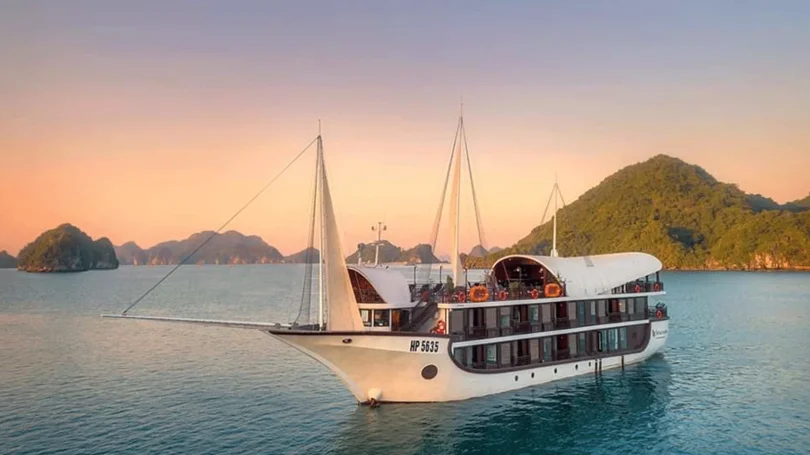 Sena Cruises Hạ Long