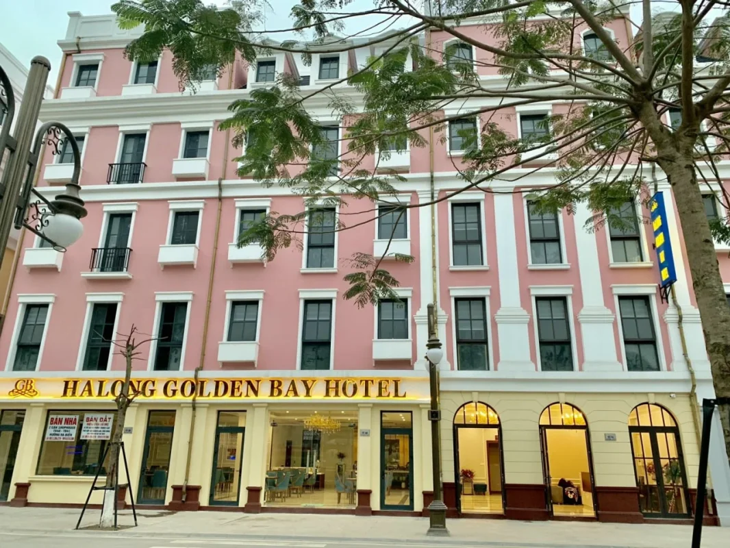Khách sạn Hạ Long Golden Bay Hotel