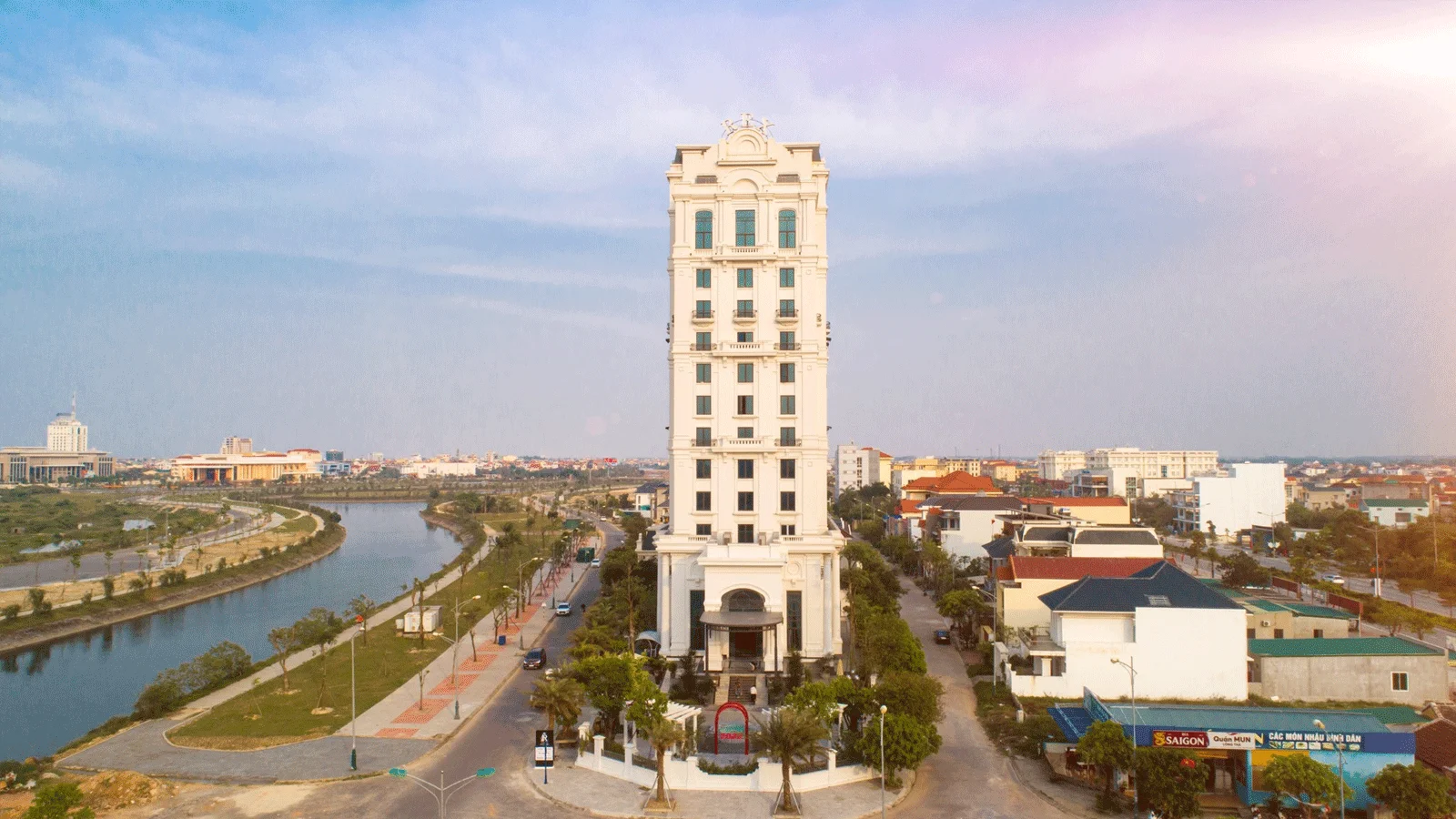 Khách sạn Rex Hotel Quảng Bình