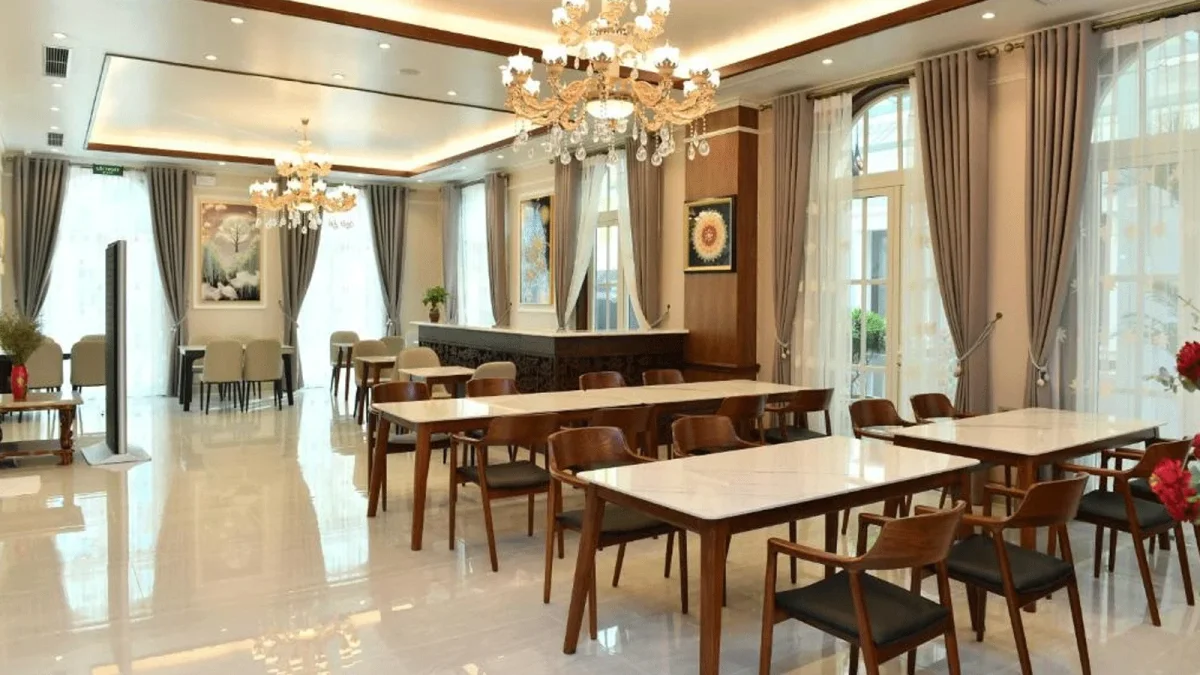 Khách sạn Savanna Hotel Hạ Long