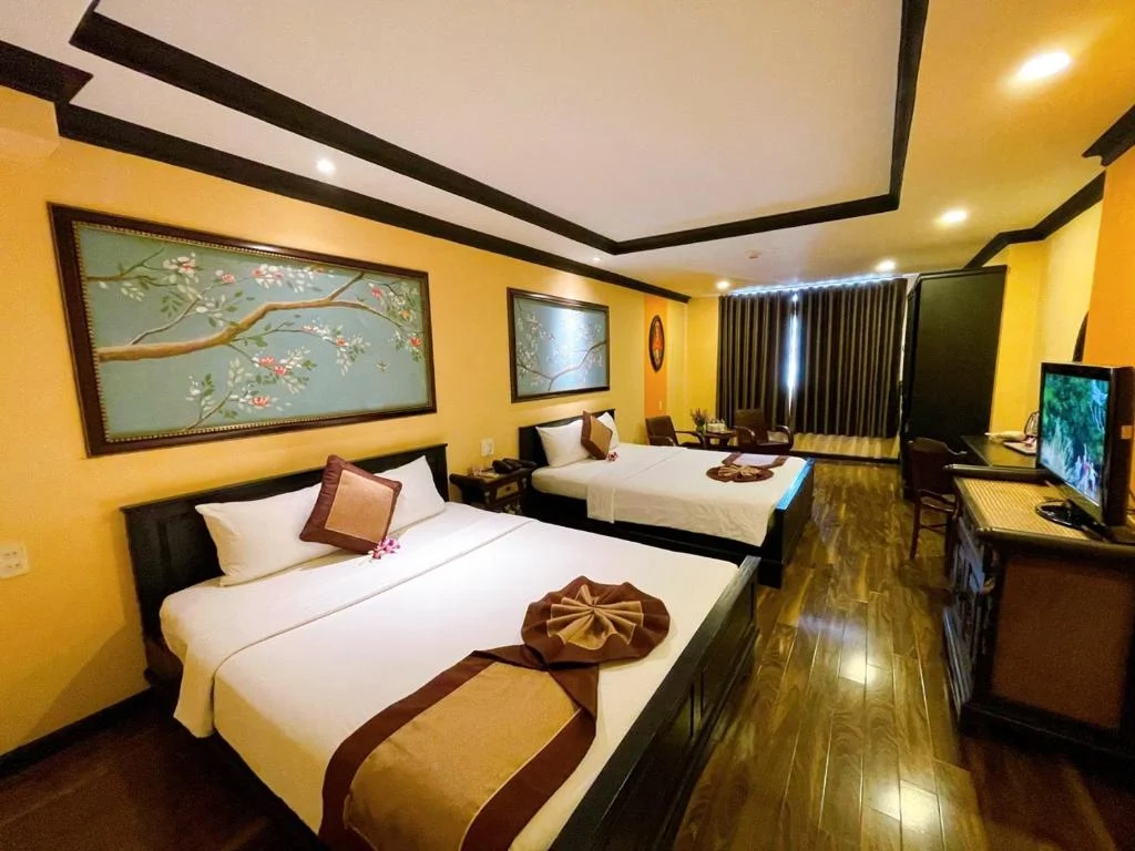 Khách sạn Ipeace Hotel Hồ Chí Minh