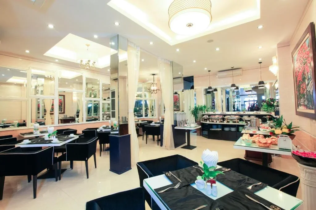 Khách sạn Diamond Nostalgia Hotel Spa Hà Nội