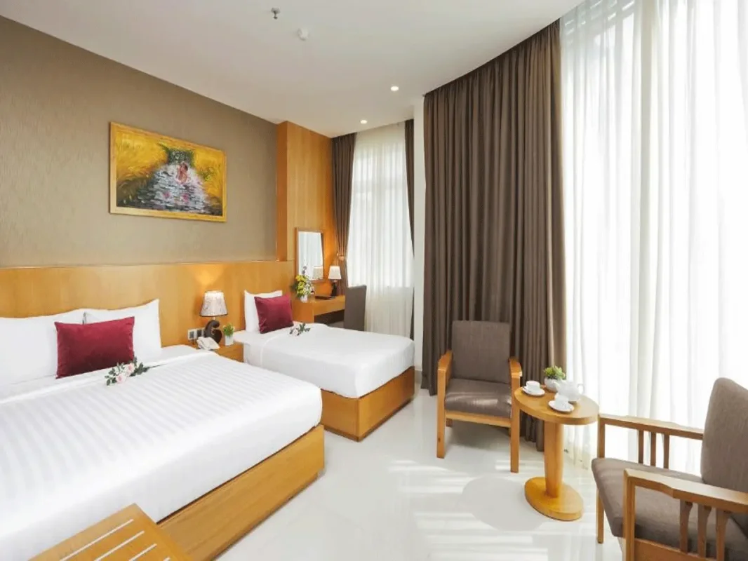 Khách sạn Golda Hotel Hồ Chí Minh