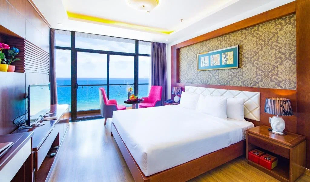 Khách sạn Lê Hoàng Beach Hotel Đà Nẵng