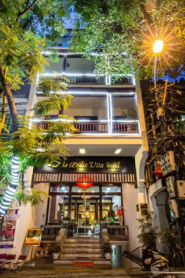 Khách sạn La Dolce Vita Hotel Hà Nội