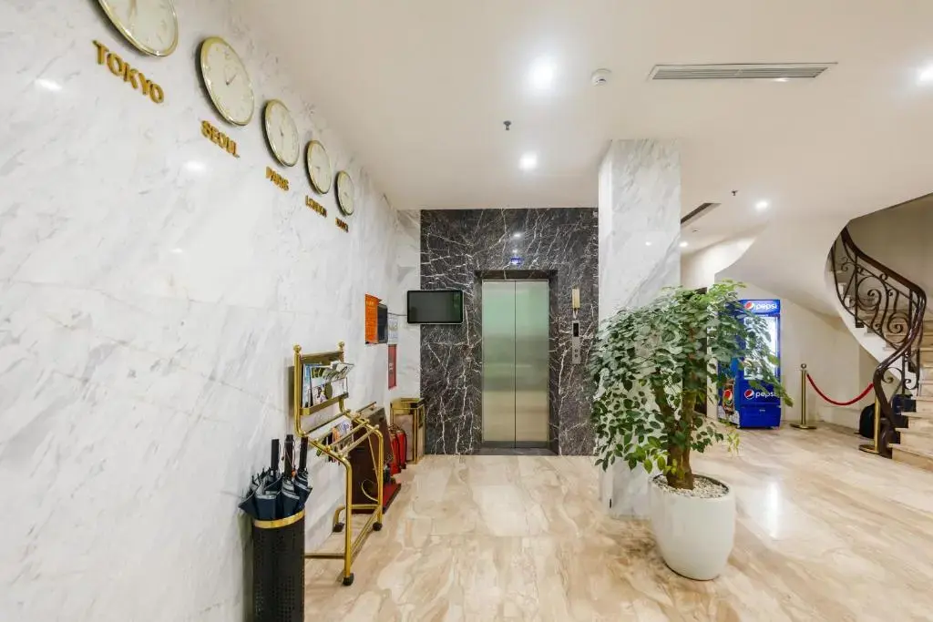 Khách sạn One Hotel Hà Nội