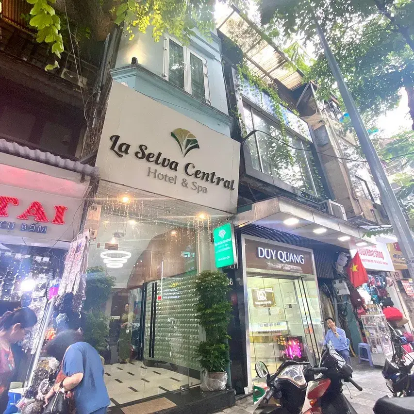 Khách sạn La Selva Central Hà Nội Hotel