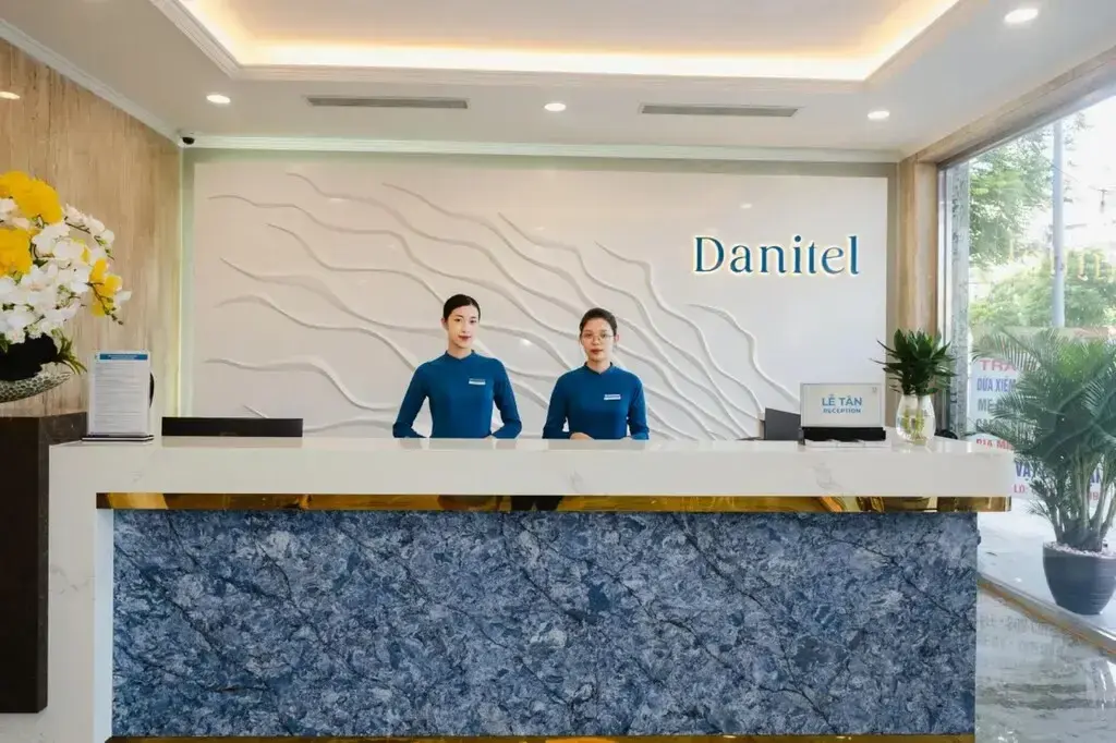 Khách sạn Danitel Hotel Hạ Long