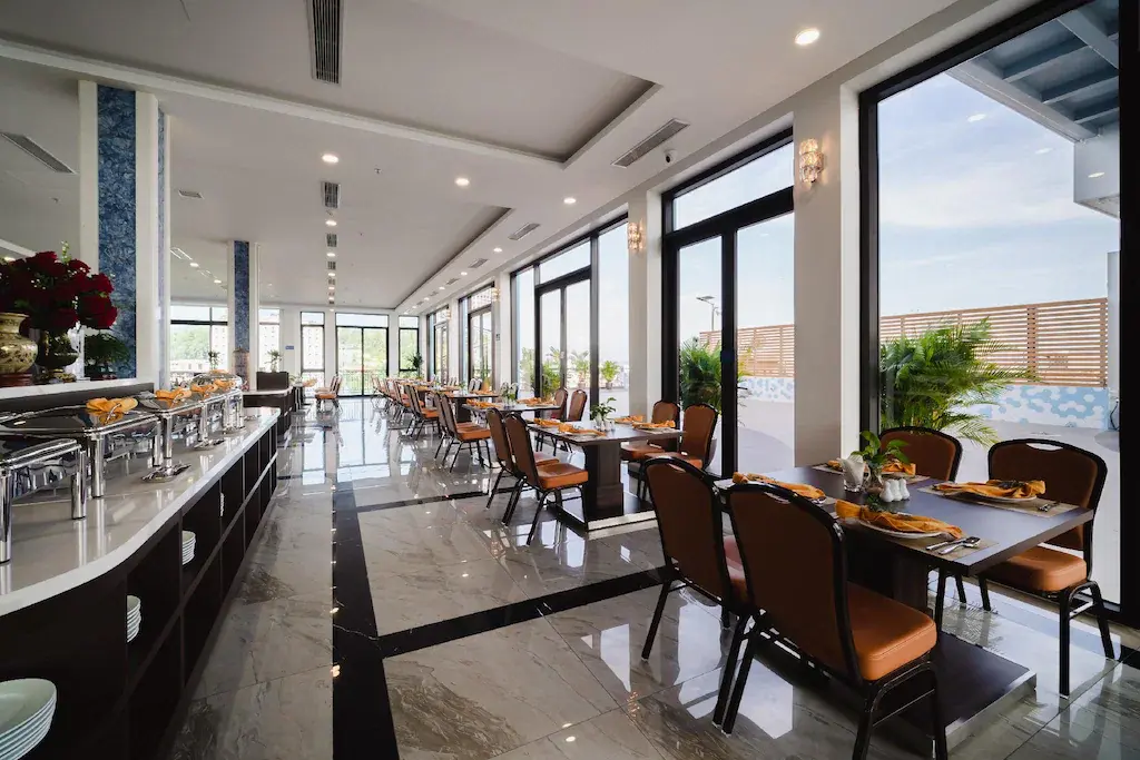 Khách sạn Danitel Hotel Hạ Long
