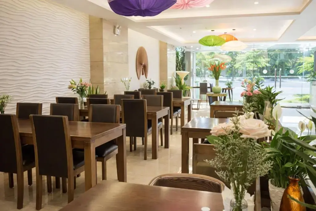 Khách sạn Inearth Hotel Hà Nội