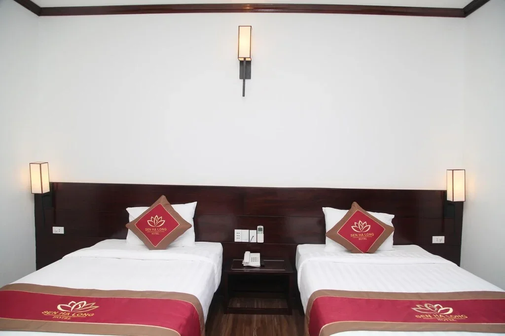 Khách sạn Sen Hạ Long Hotel