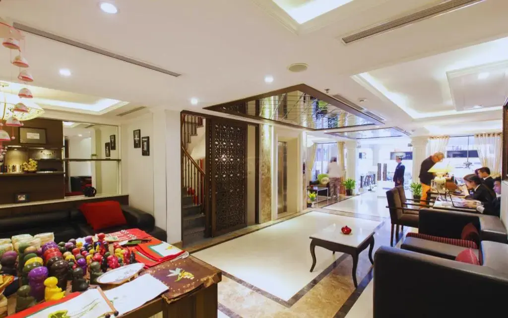 Khách sạn Hanoi Emerald Waters Classy Hotel Hà Nội