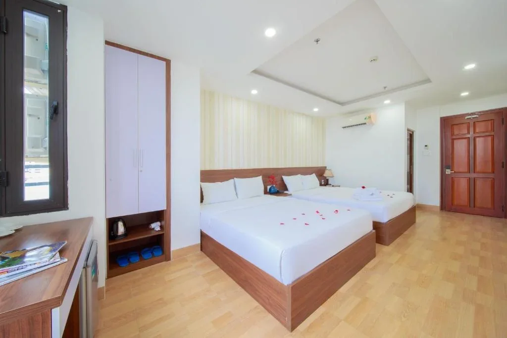 Khách sạn Hà Nhung Hotel Nha Trang