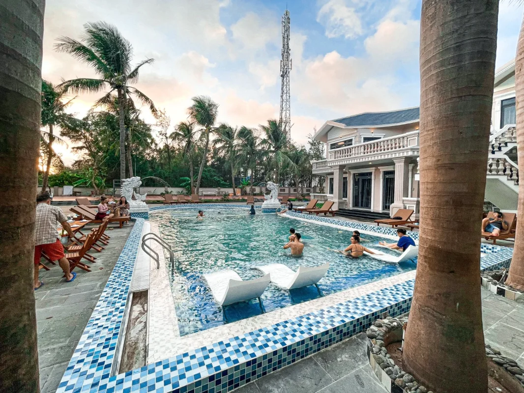 Roman Resort Phú Quý Bình Thuận