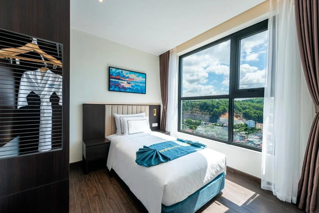 Khách sạn Best Western Premier Sapphire Hạ Long Hotel