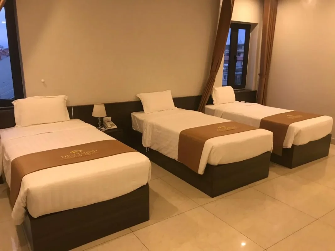 Khách sạn Tiến Thịnh Luxury Hotel Hạ Long