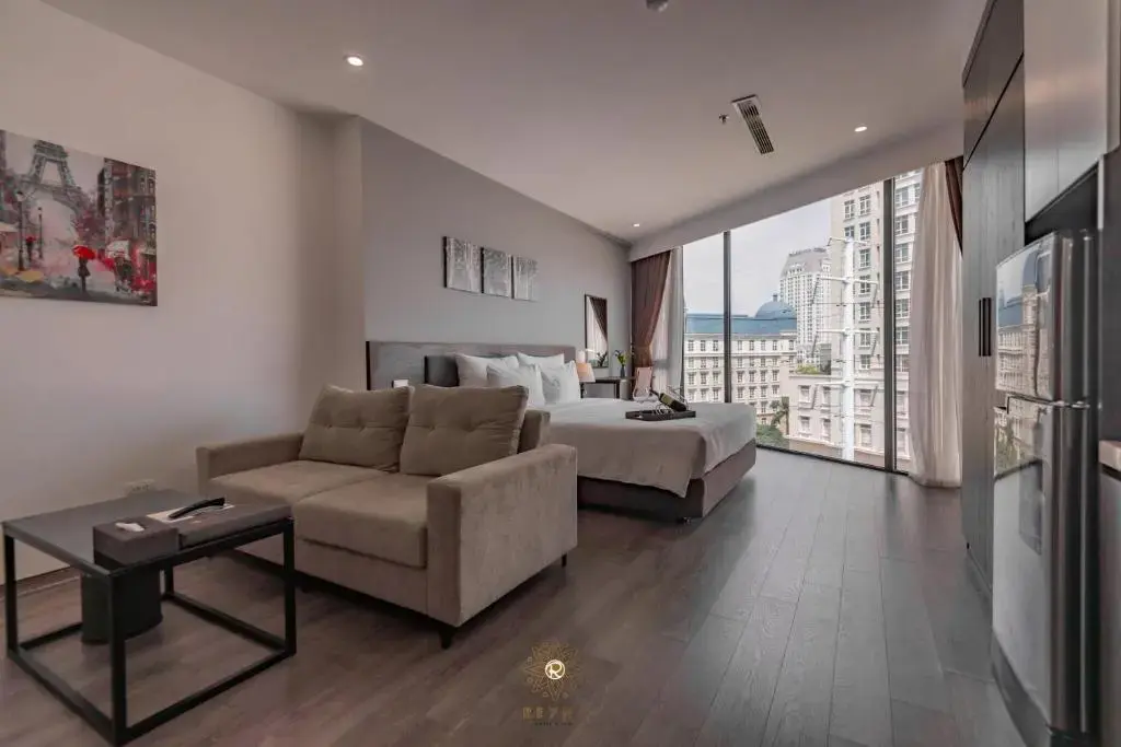 Khách sạn Reyna Hotel Hà Nội