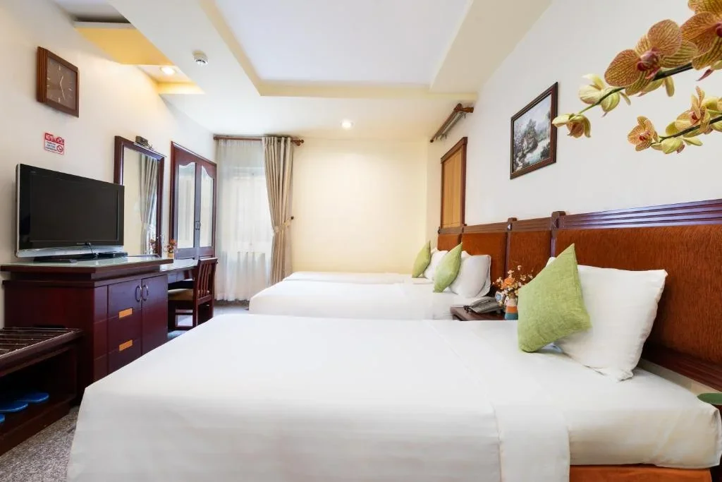 Khách sạn Lucasta Saigon Hotel Hồ Chí Minh