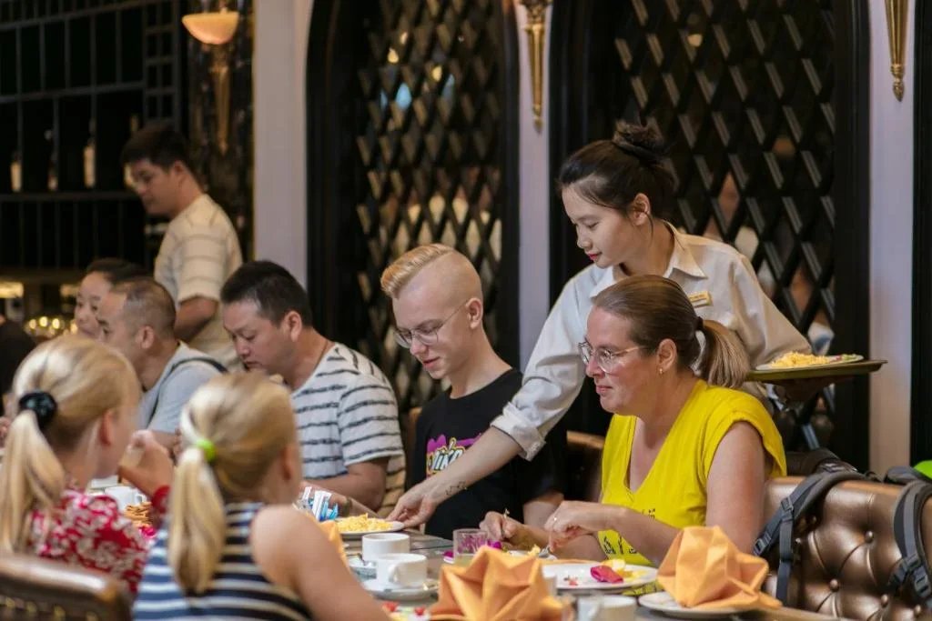 Khách sạn Madelise Central Hotel & Travel Hà Nội