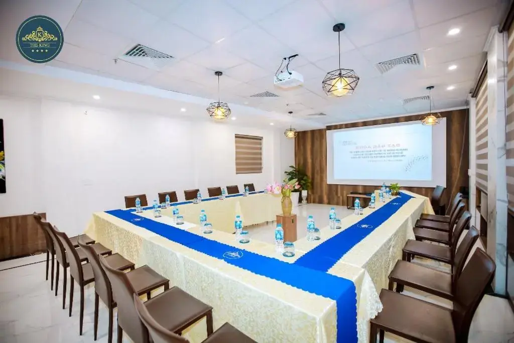 Khách sạn The King Hotel Thái Nguyên