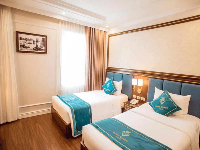 Khách sạn Ruby Queen Hotel Hạ Long