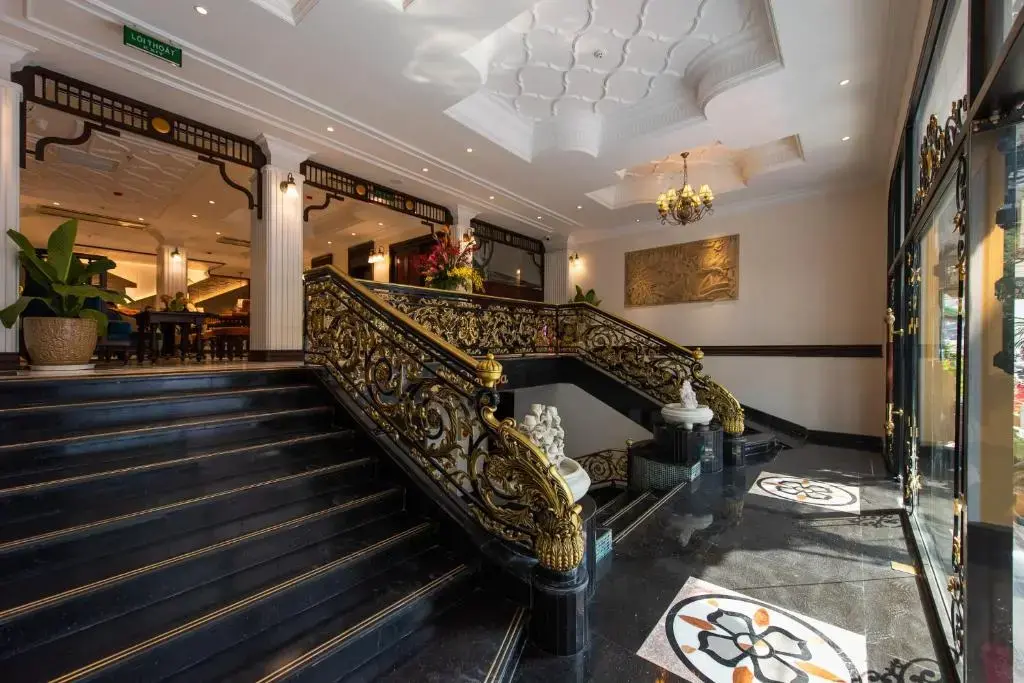 Khách sạn Hà Nội Tirant Hotel
