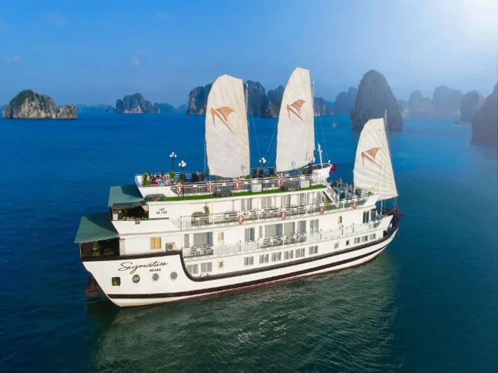 Signature Hạ Long Cruise