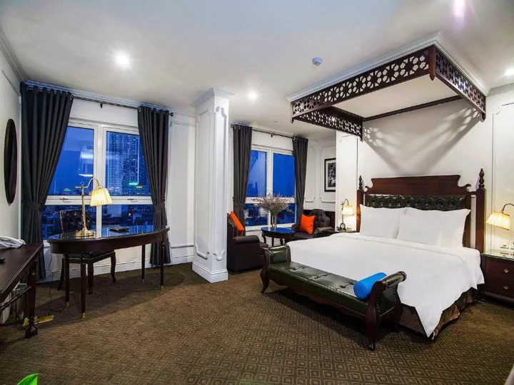 New Era Hotel & Villa Hà Nội