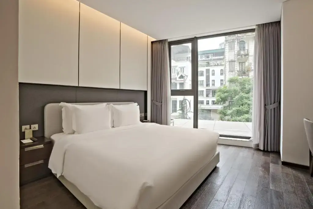 Khách sạn The Five Residences Hà Nội Hotel