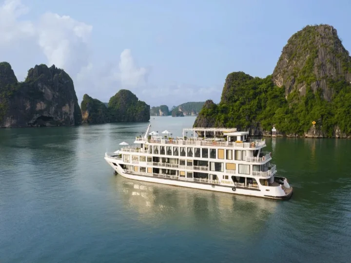 Hermes Cruises Hạ Long Bay Luxury Cruise Trip