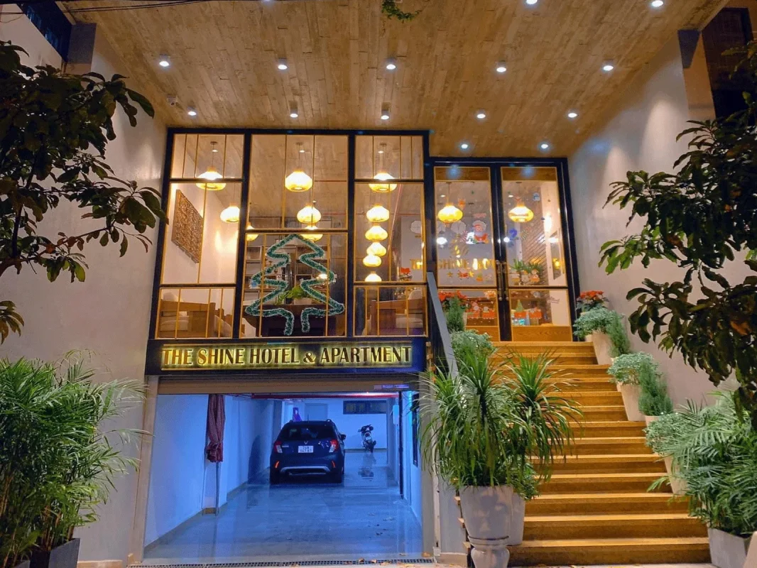 Khách sạn The Shine Hotel Đà Nẵng