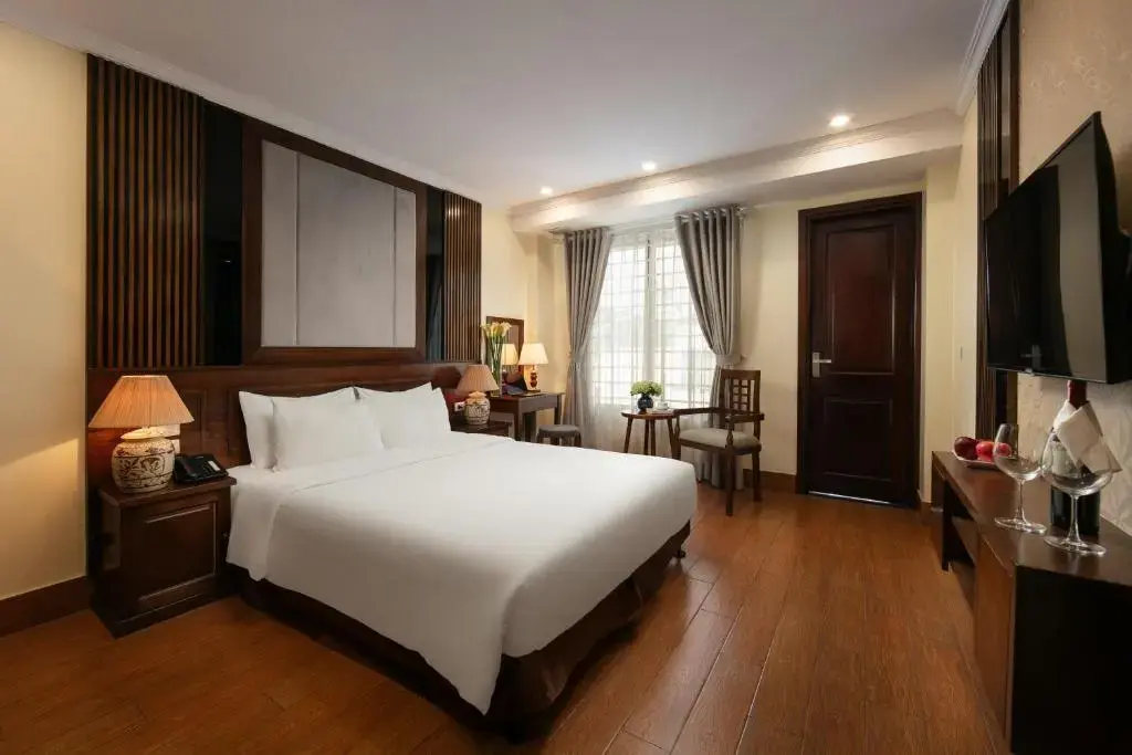 Khách sạn The West Hotel & Spa Hà Nội