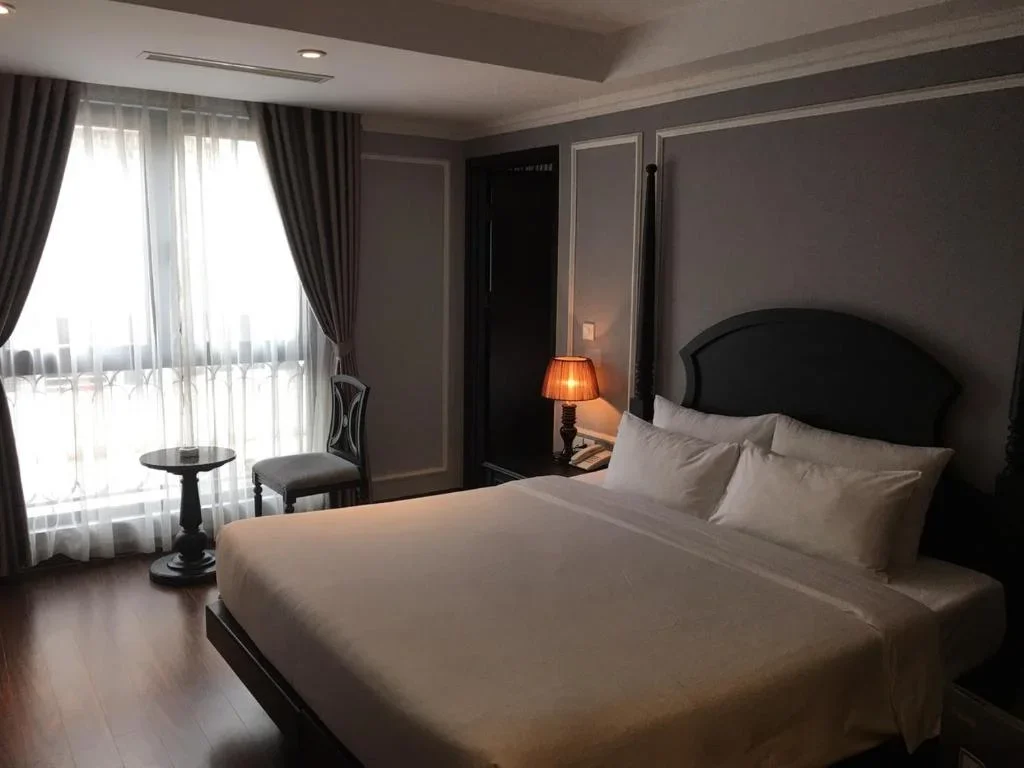 Khách sạn Le Grand Hanoi Hotel - The Central Hà Nội