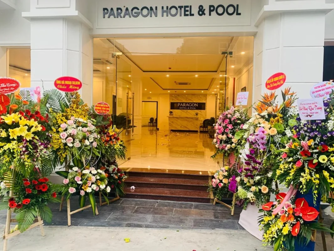 Khách sạn Paragon Nội Bài Hotel & Pool Hà Nội