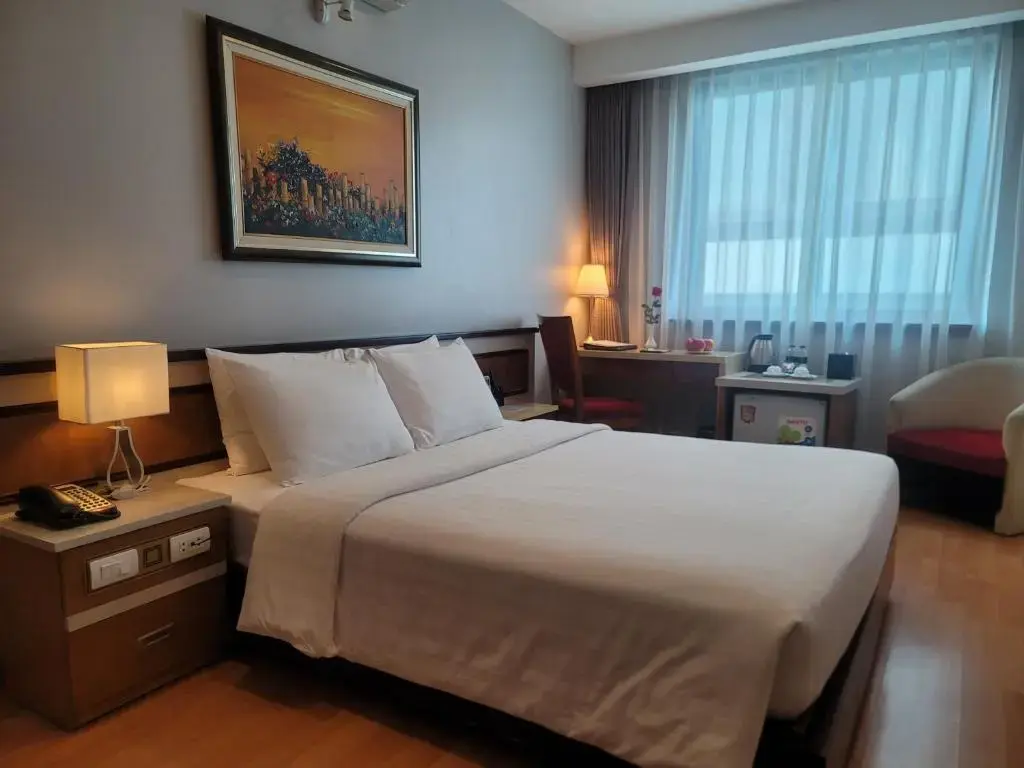 Khách sạn Luxeden Hotel Hà Nội