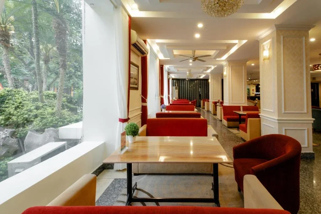 Khách sạn White Palace Hotel Thái Bình