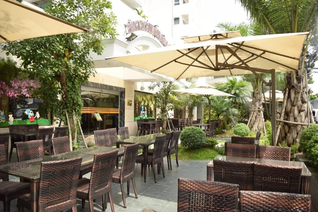 Khách sạn Rạng Đông Hotel Hồ Chí Minh