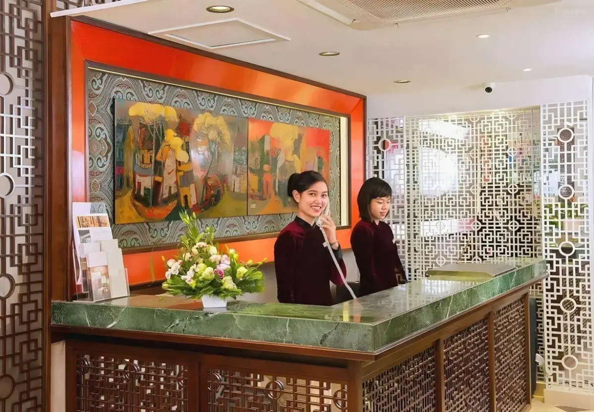 Khách sạn Classy Holiday Hotel & Spa Hà Nội