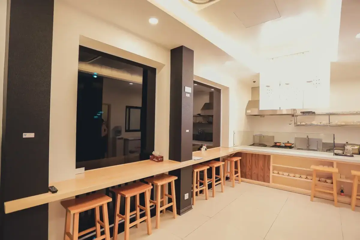 Khách sạn Momizi Business Hotel Hà Nội