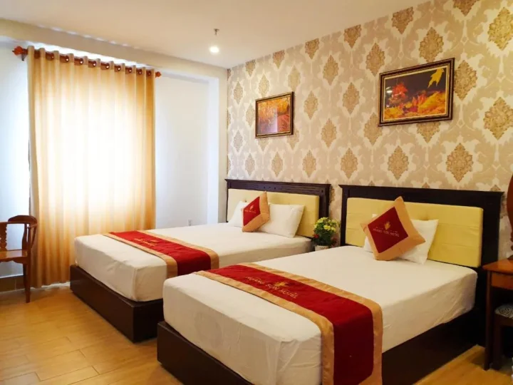 Hoàng Sơn Hotel