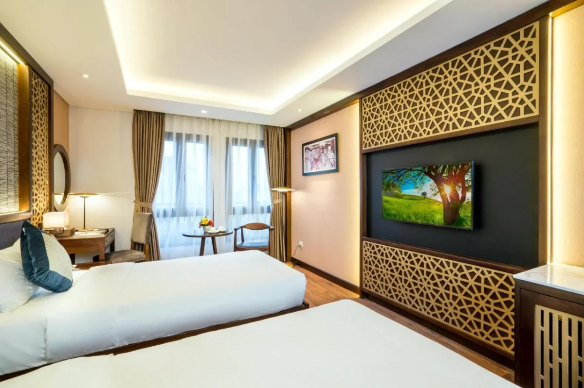 Khách sạn Conifer Grand Hotel Hà Nội