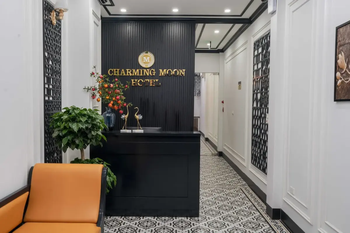 Khách sạn Charming Moon Hotel Hà Nội