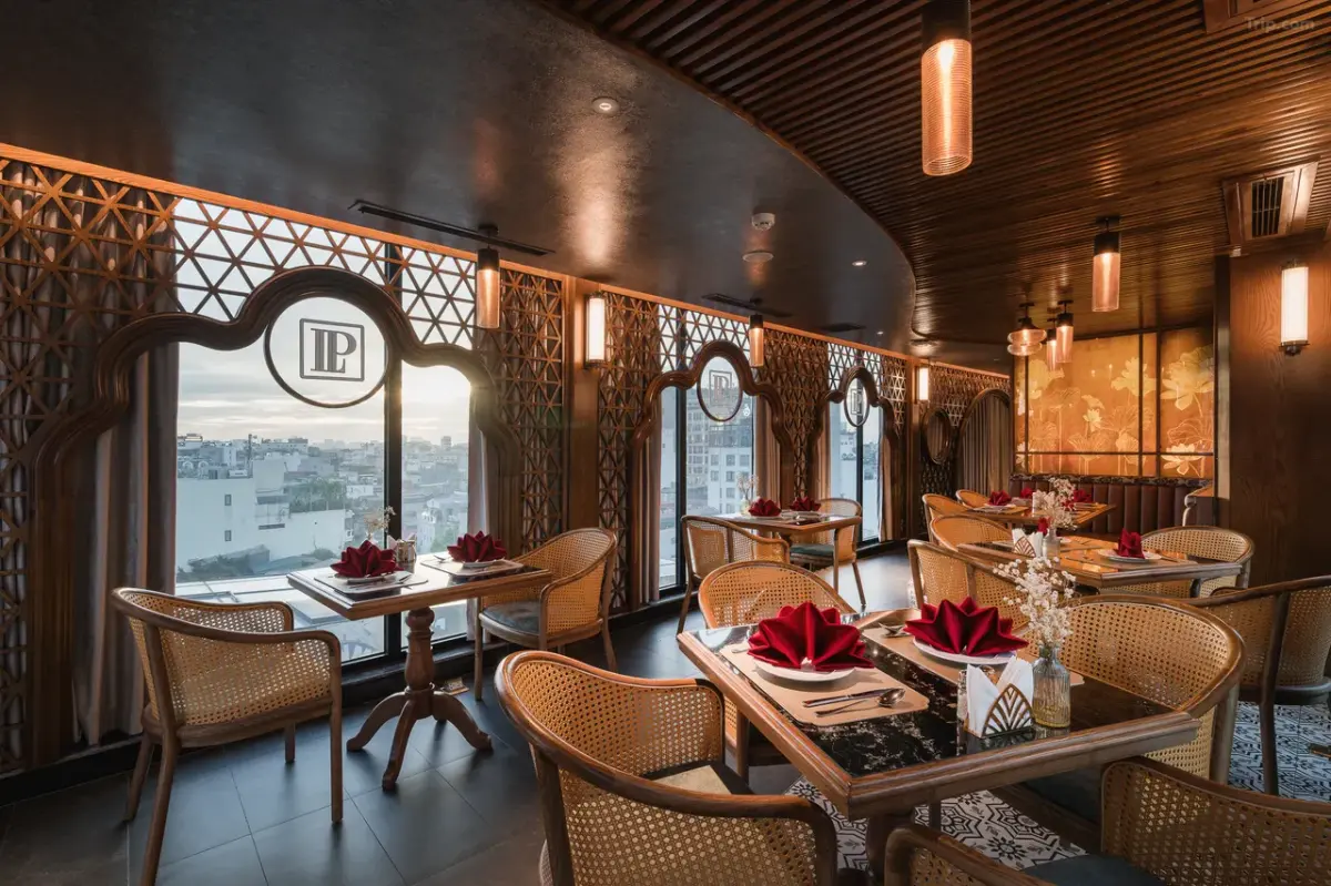 Khách sạn La Passion Premium Cầu Gỗ Hotel Hà Nội