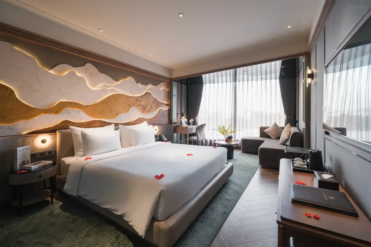 Khách sạn La Passion Premium Cầu Gỗ Hotel Hà Nội