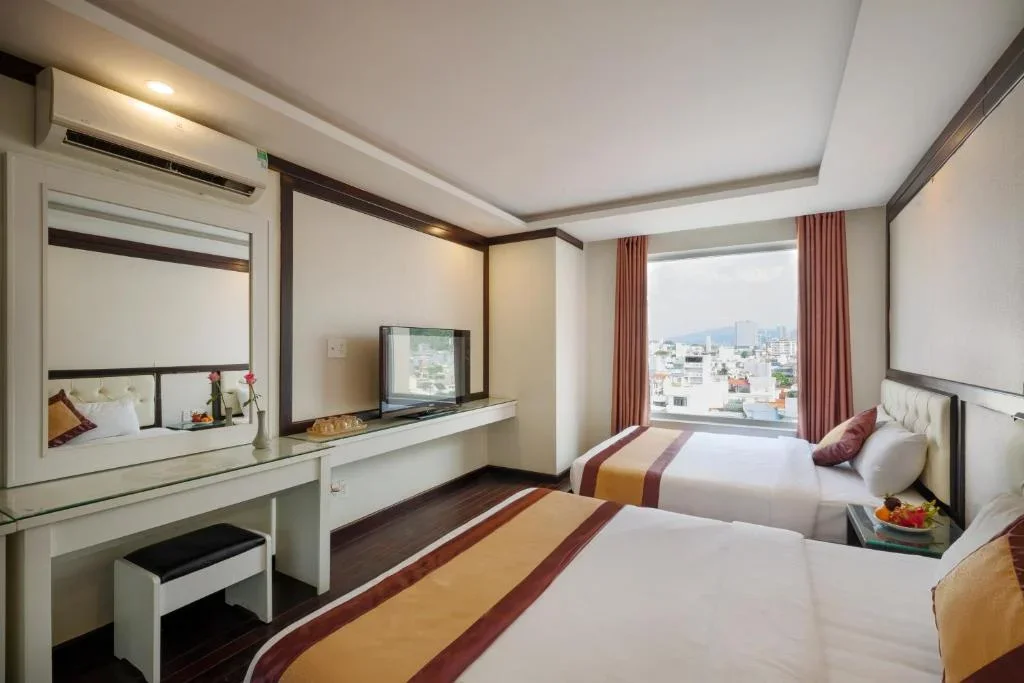 Khách sạn Minh Tuyết Luxury Hotel Managed by HT Nha Trang