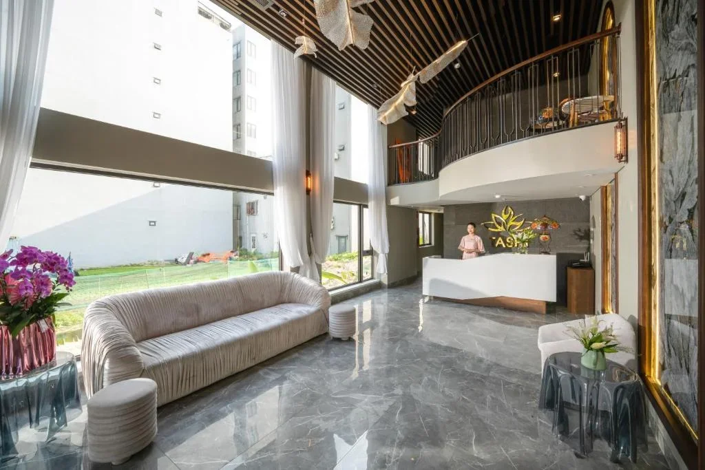 Khách sạn Tashi Ocean Hotel & Apartment Đà Nẵng