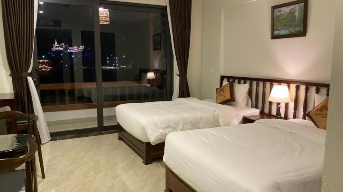 Khách sạn Đồng Văn Ville Du H'Mong Hotel Hà Giang