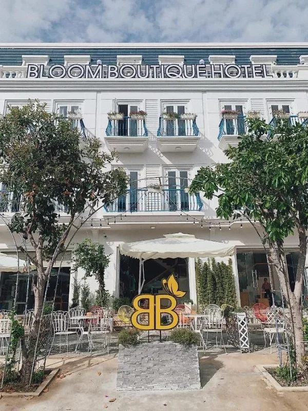 Khách sạn Bloom Boutique Hotel Quảng Bình