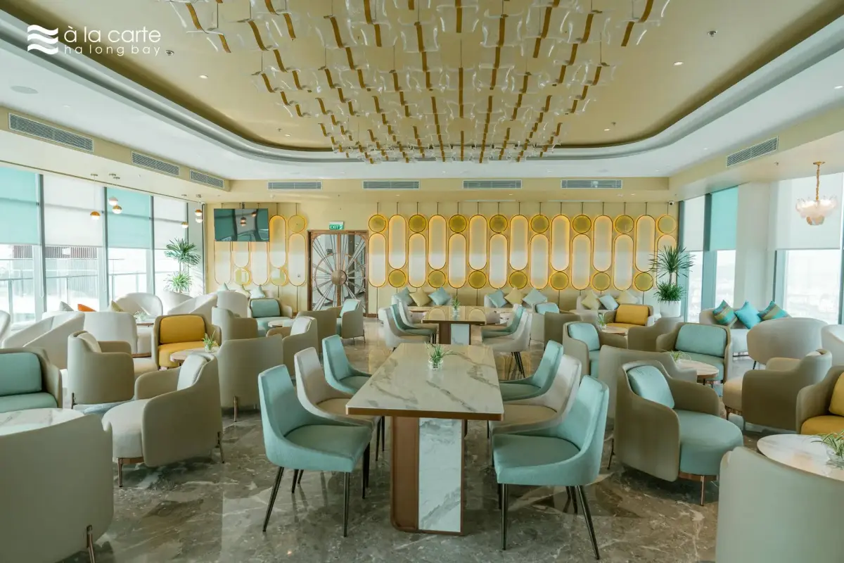 Khách sạn À La Carte Hạ Long Bay Hotel